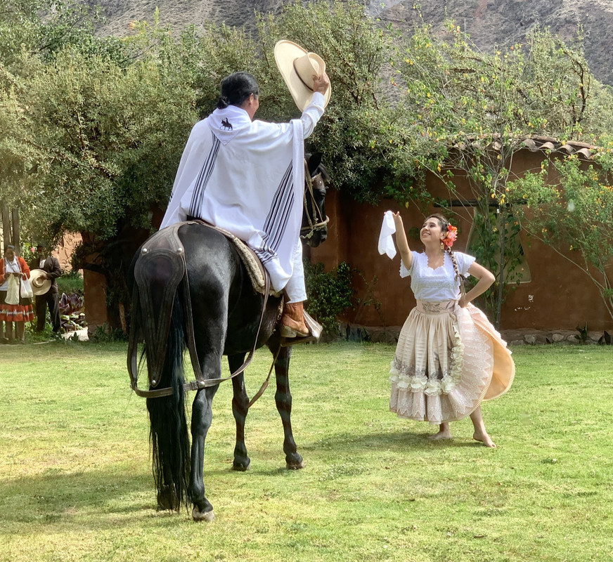 3CB15F53-D2C9-4E41-98BB-809A92AF8676