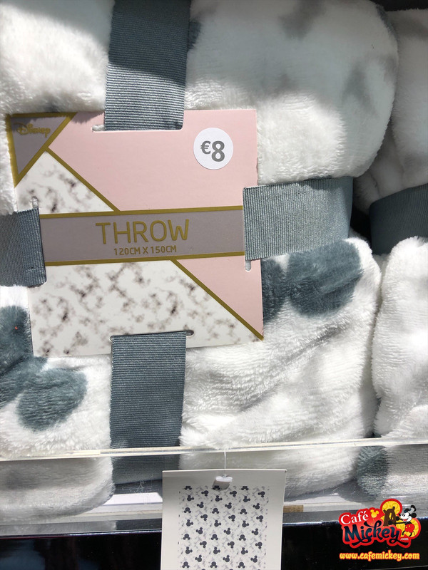 975F81DE-5675-4A8D-AF9F-45610B6FD636