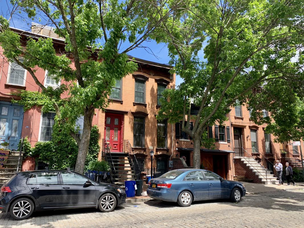 757A49BE-7931-4C65-9B84-6024D712896F