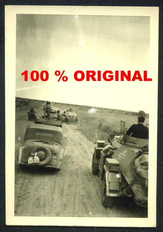 FOTO - PANZER SPÄHWAGEN - KENNUNG VORMARSCH AN D