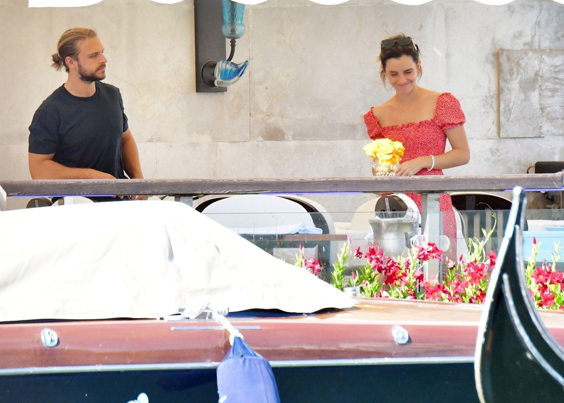 emmawatson-photogallery.blogspot.com (7)