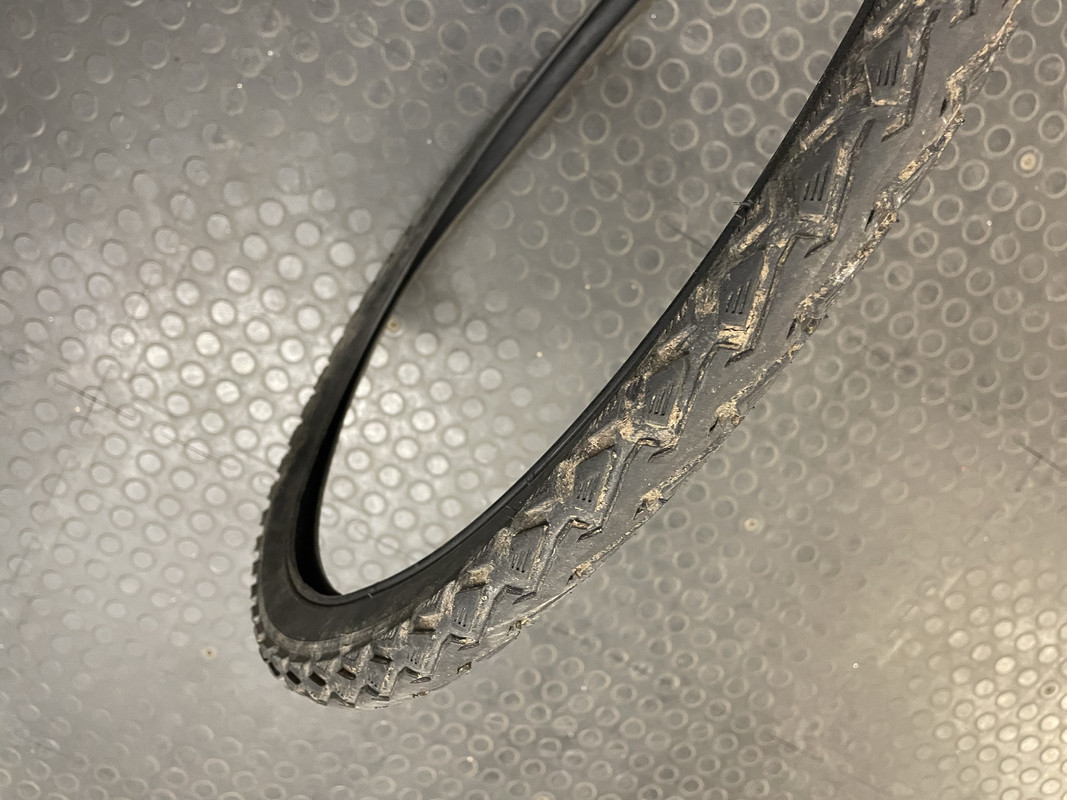 67BB7A21-DCA1-4E2F-B5DB-FA6B6E44B537