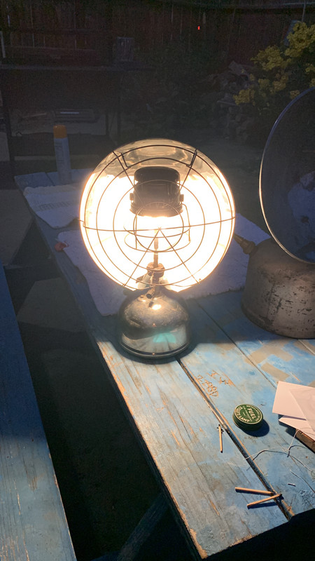 F9ABA864-FD9F-4E44-A876-1651E99689B6