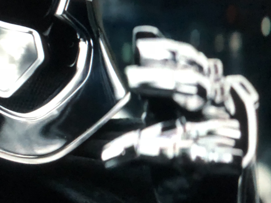 D89FBD8E-A005-454A-B2D1-B192AB5608CA