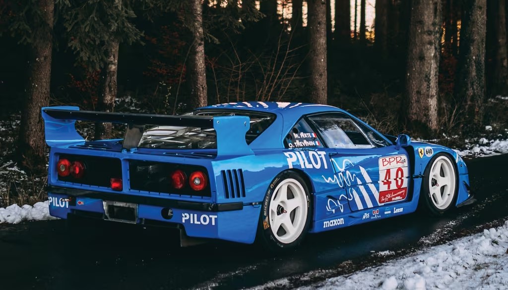 Ferrari-F40 Competizione