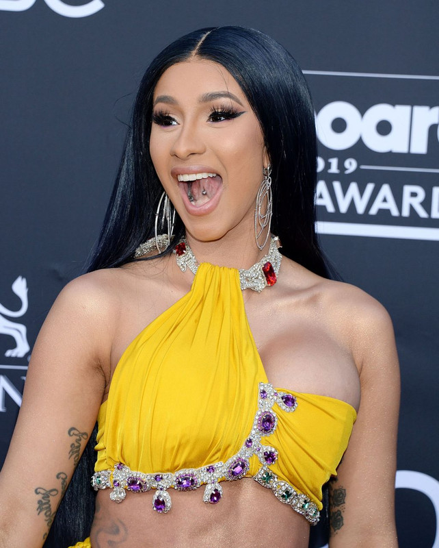 Cardi-B-Sexy-The(45)