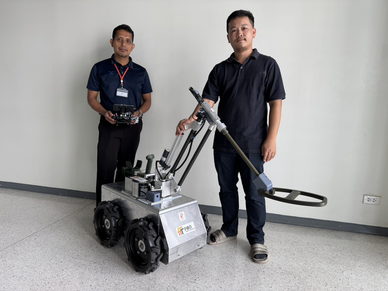 th-mw-c-y-Pathfinder-UGV