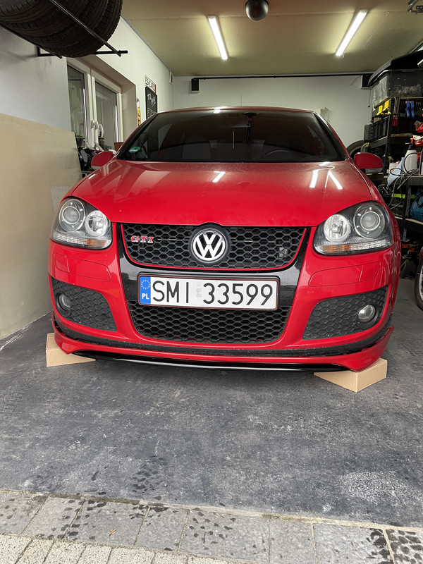 B572117D-8AD6-44FE-8D2F-7D48F63DACCB