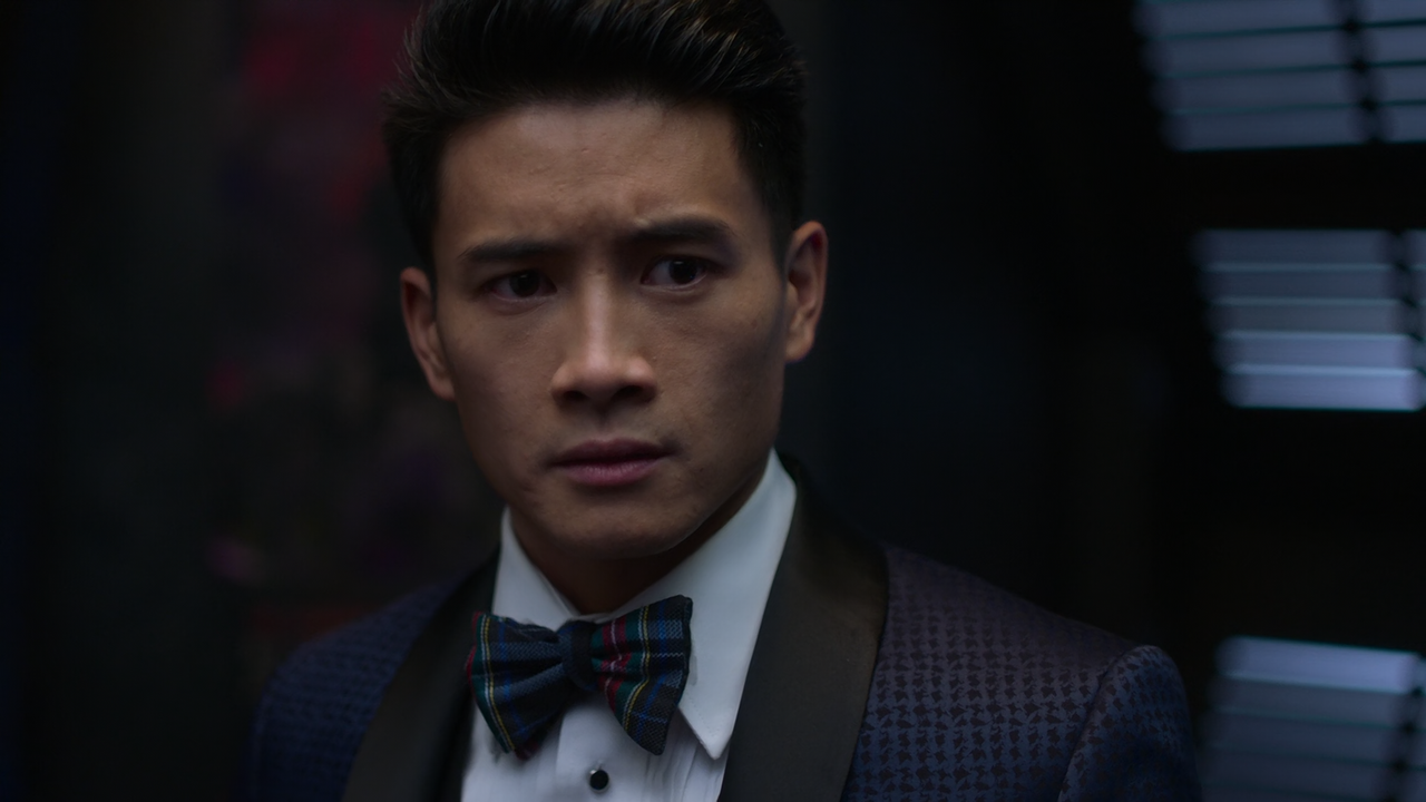 Supergirl.S06E06.Prom.Again!.(2).1080p.10bit.AMZN.WEB-DL.DDP5.1.HEVC-Vyndros.mkv_snapshot_19.43_[202