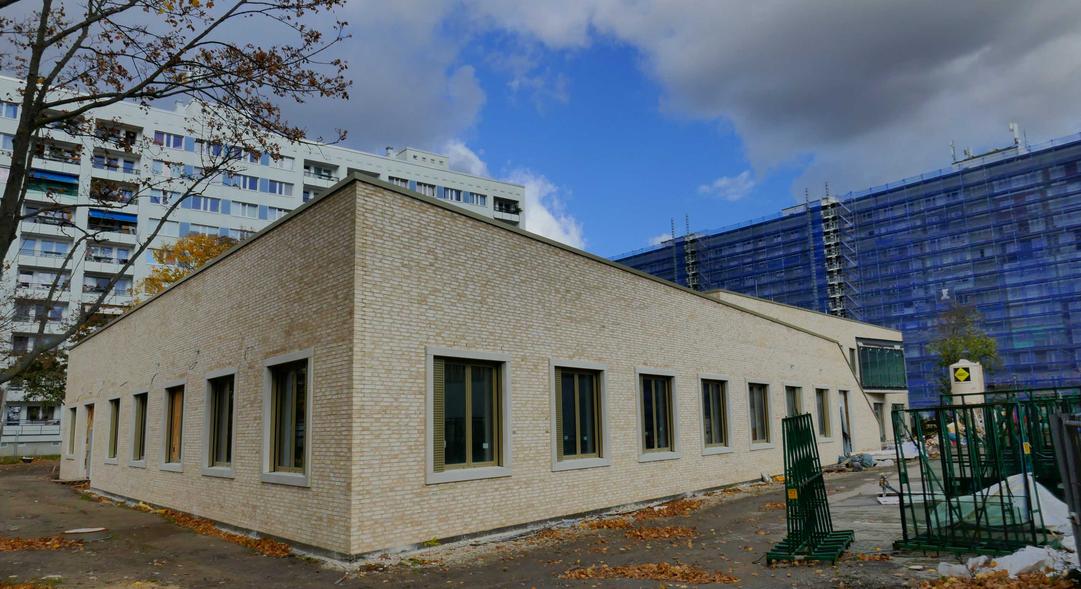 Bild: https://i.postimg.cc/Hsc7NVdQ/P1320162.jpg