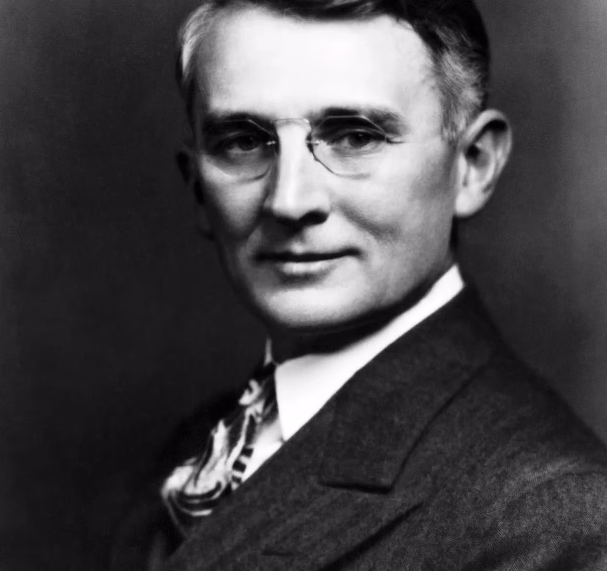Dale Carnegie