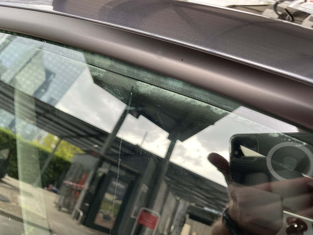 BDD5DBB7-449C-496B-9E73-9747C6B3CBC7