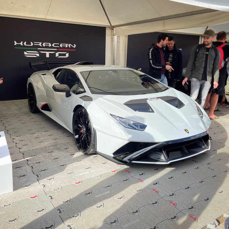 109364C4-763C-4C44-BA5D-8EA3C0E93ACC