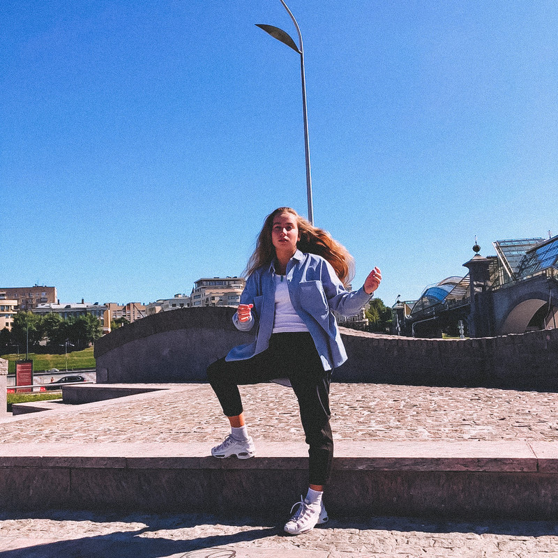 87BA7D52-F97B-4DE4-893D-864EB6E1874D