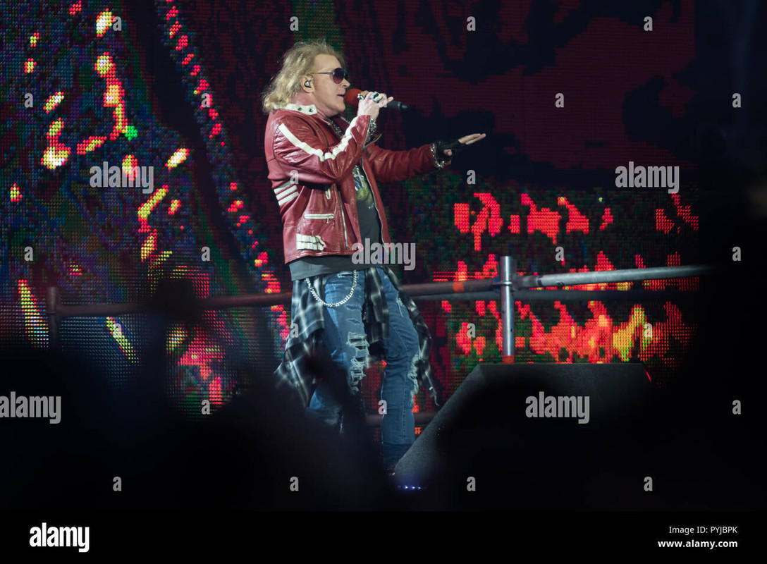 guns-n-roses-perform-in-the-not-in-this-