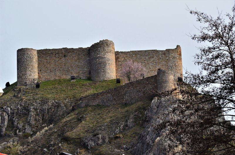 EMBALSE Y CASTILLO DE AGUILAR DE CAMPOO-4-4-2014-PALENCIA - Paseando por España-1991/2016 (2)