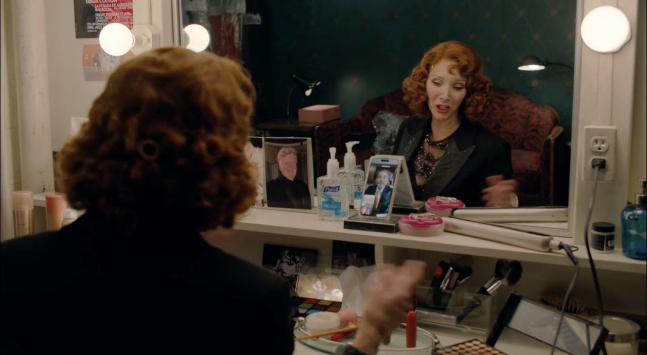 Valerie Cherish in CHICAGO (THE COMEBACK Season 3 Opener)