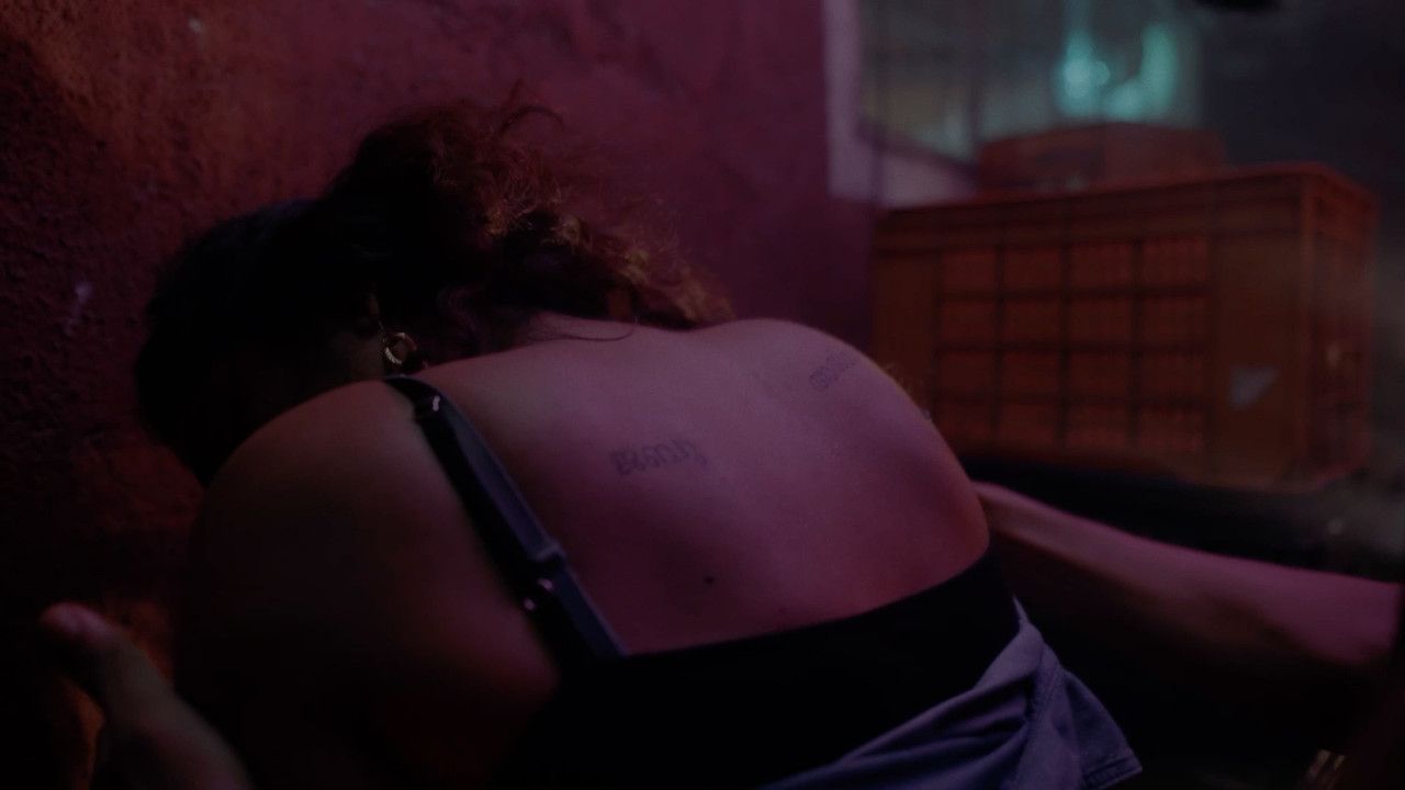 [Image: Rima-Kallingal-Lalanna-Song-00-00-42-16-Still006.jpg]