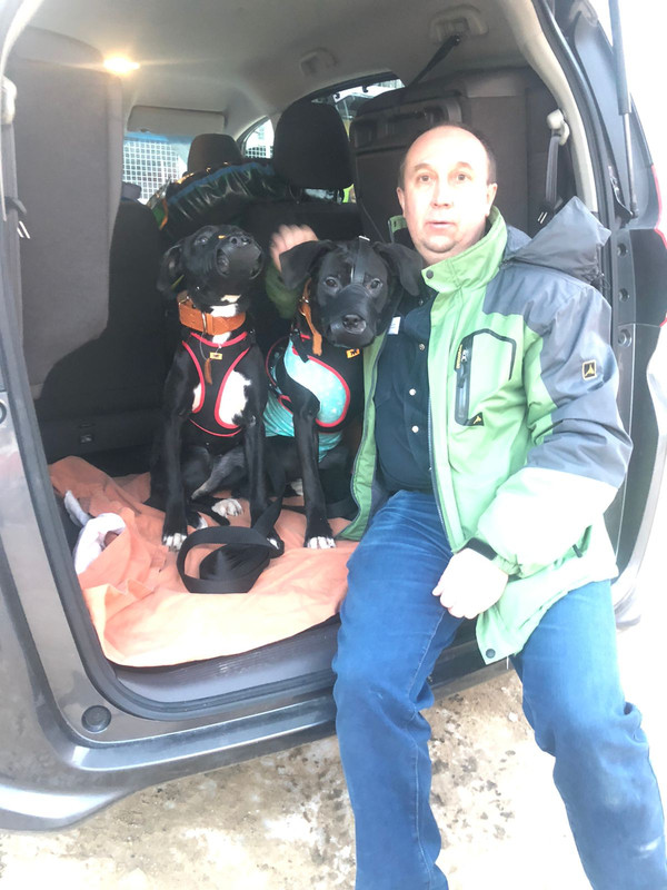 EE2CF4F3-AE1F-4010-96EE-FA2811D5D73F