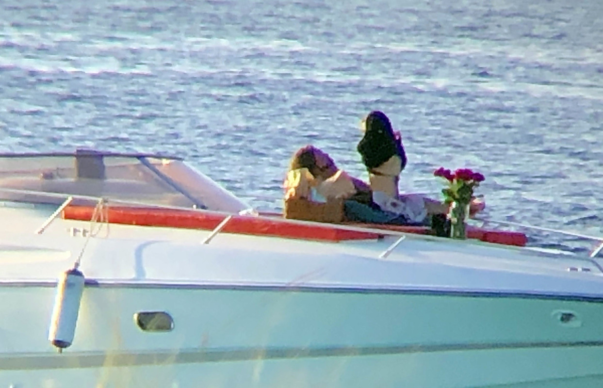 emmawatson-updates.com (31)