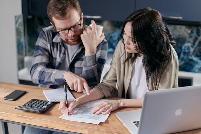 dodging-pitfalls-of-diy-debt-consolidation