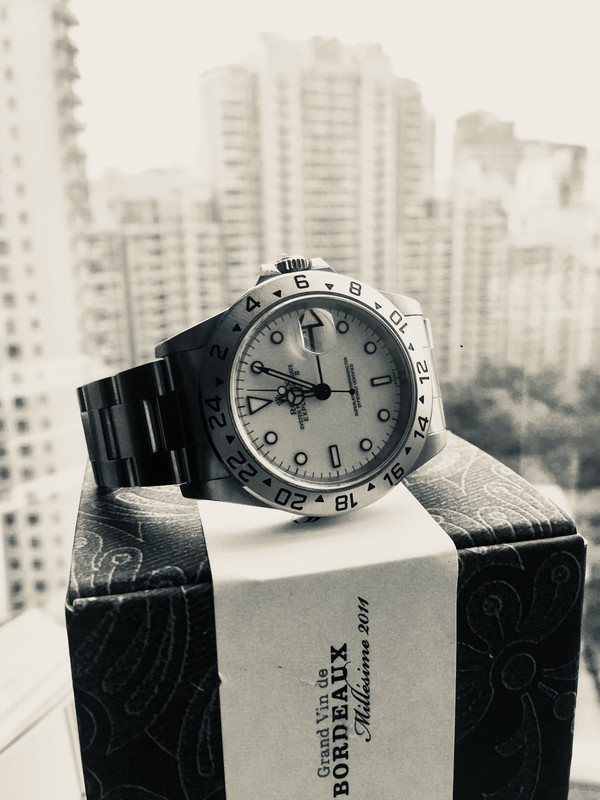 Les photos de vos Rolex en noir et blanc - Page 2 440-A769-A-768-D-4-C80-A71-A-B2-ACBC01-B153