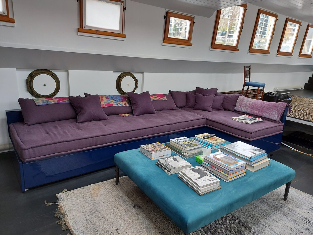 Sofa 1