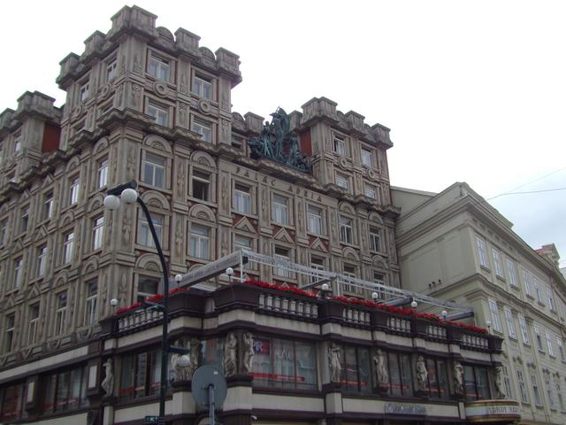 Praga: Plaza Wencesalo y alrededores y paseo al atardecer - Viena - Bratislava - Praga (9)