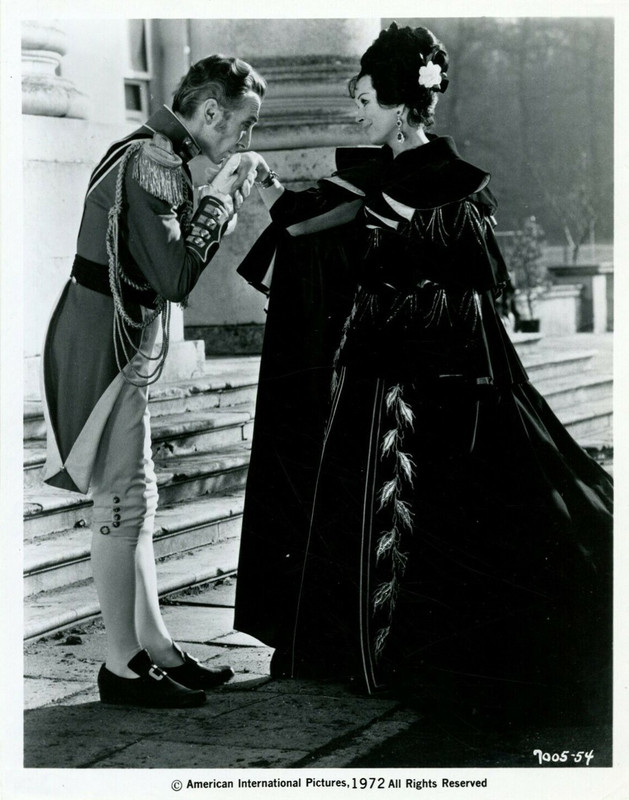 Peter Cushing, Dawn Addams