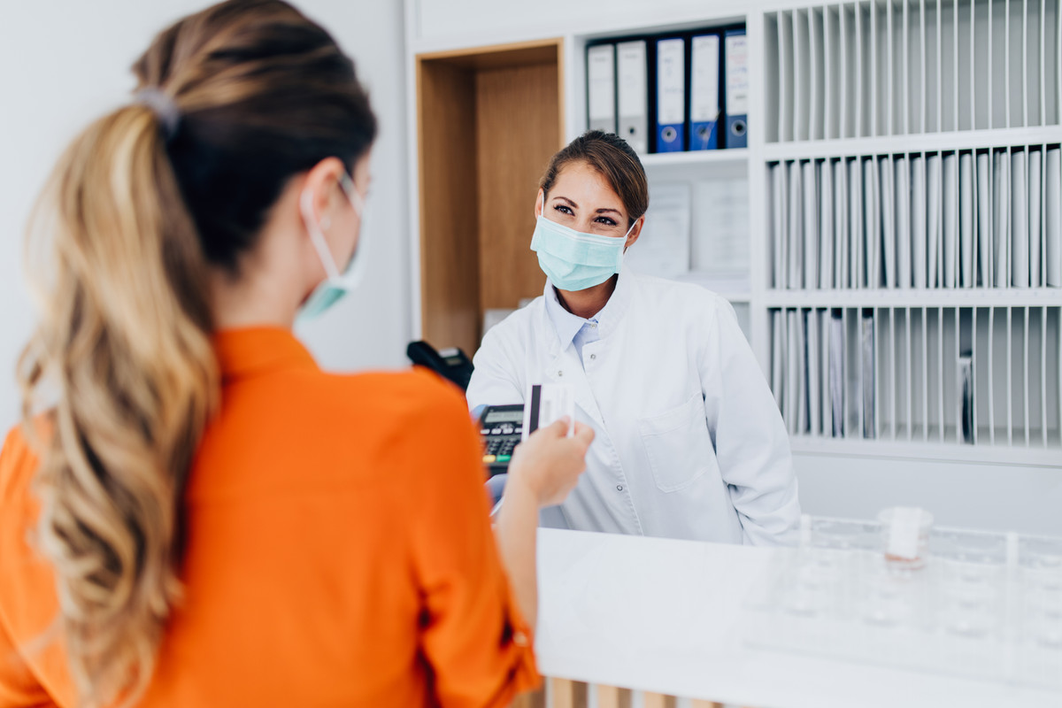 прием в клинике