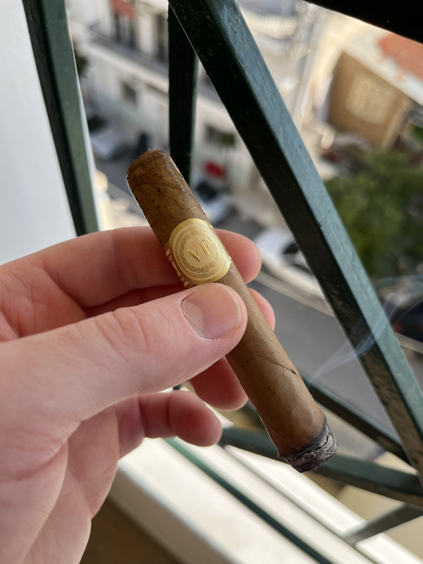 2154F2B8-A579-4052-8771-3E392978B1EA