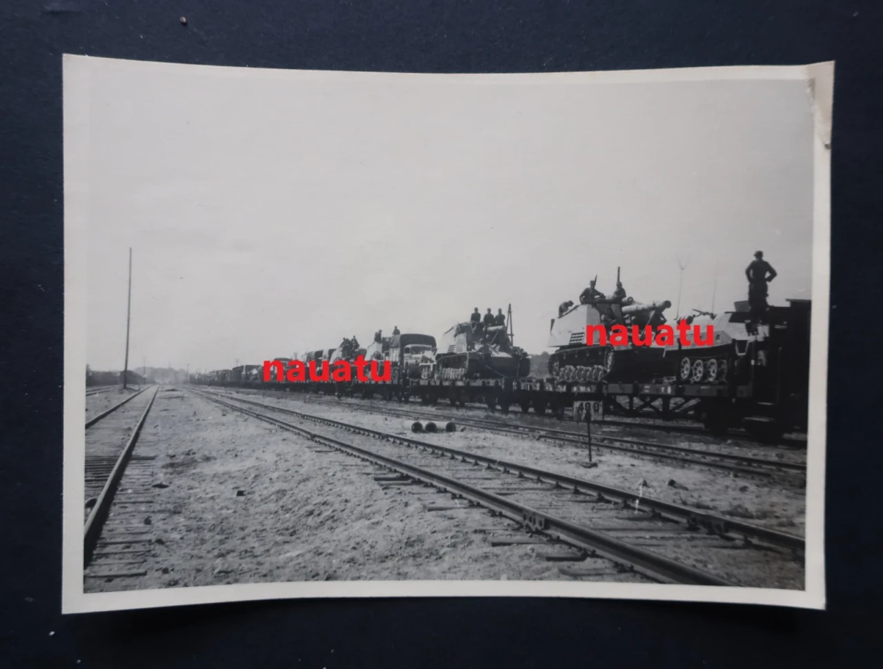 2113 Foto Wehrmacht Panzerhaubitze Hummel Panzerschlacht Kursk 1943