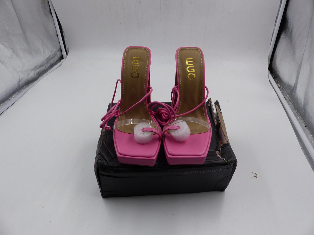 EGO TOTAL FLIRT PINK WOMENS HEEL WITH STRAP ANKLE SZ 5 IN BOX W NO LID