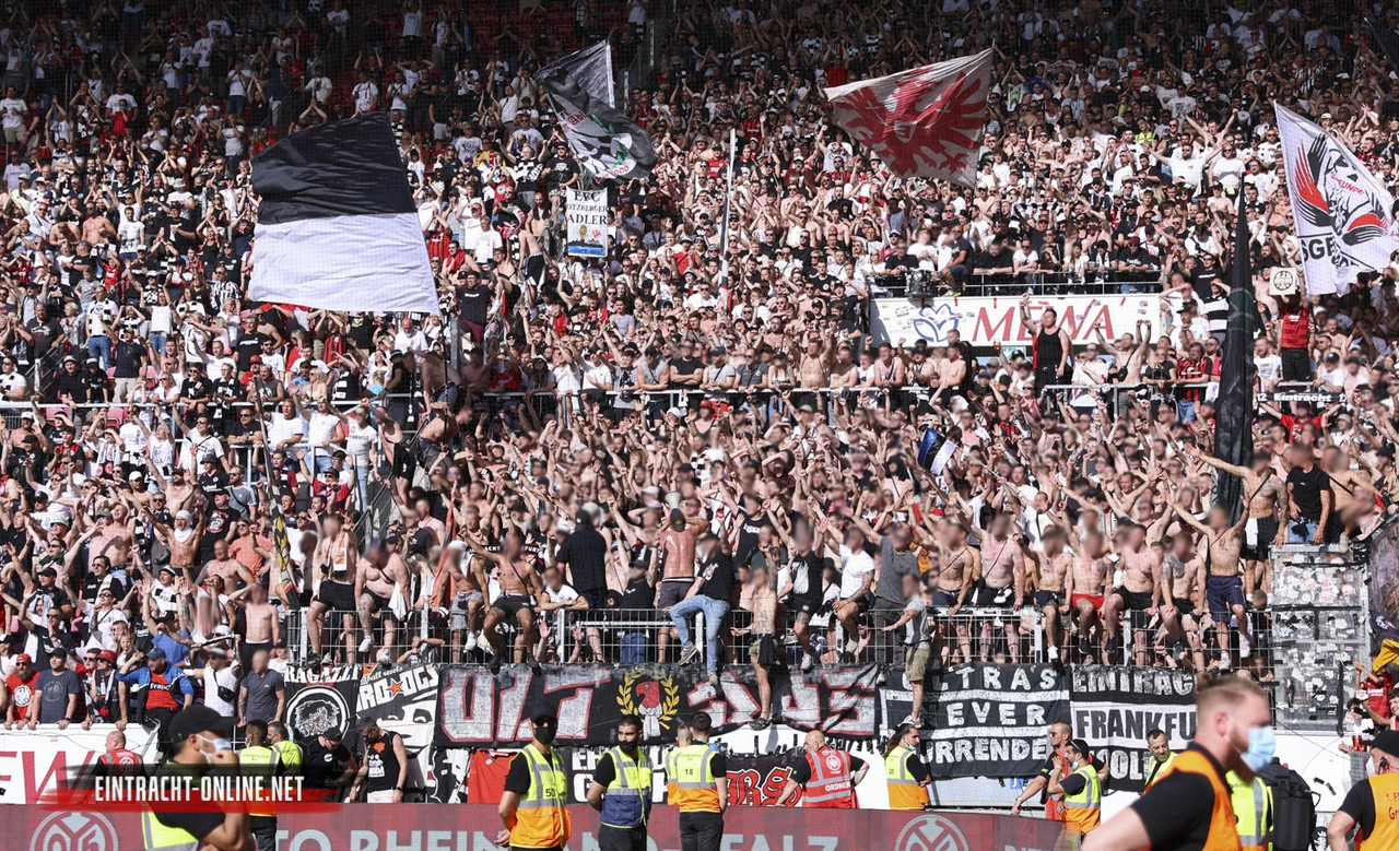 21-22-fsv-mainz-05-eintracht-frankfurt-027