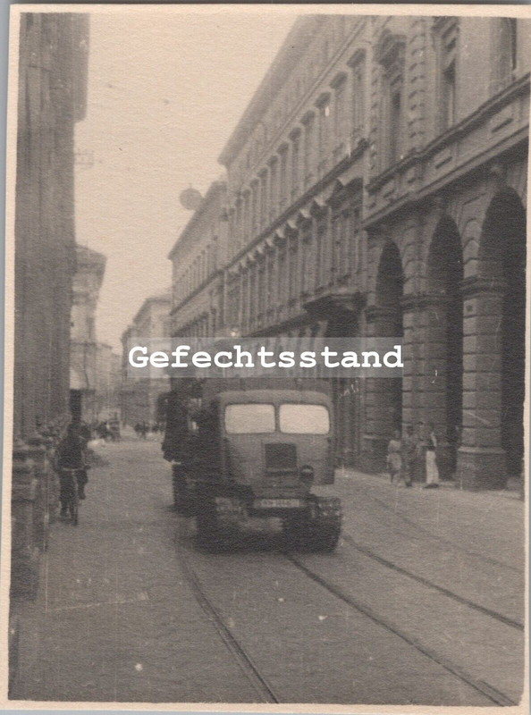 Foto, Gebirgsjäger, Raupenschlepper Ost, Italien 1944