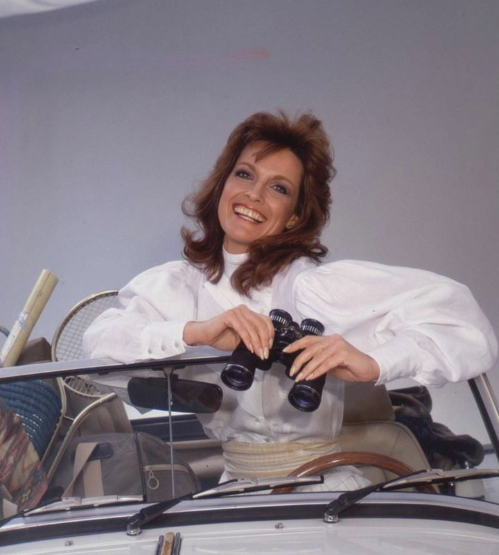 linda_gray_mb28