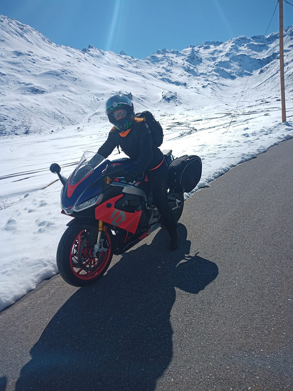 6F72BD9F-B06D-4846-97EF-2475B29D1D97