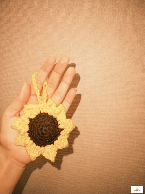 Crochet sunflower keychain