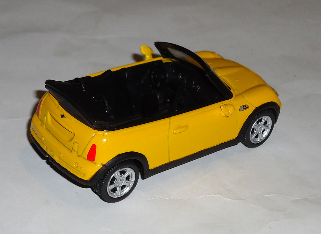 Mini-Cooper S-Convertible1