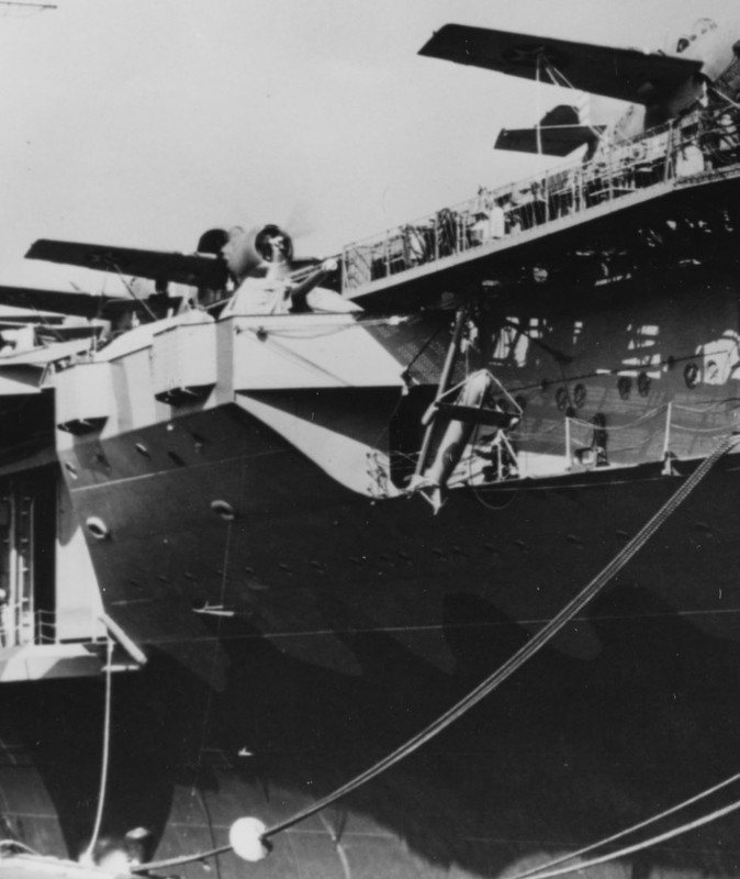 << USS Hornet CV-8 Merit International | N° 62001 | 1:200 >> - Page 8 Screenshot-2020-05-22-12-05-54-758