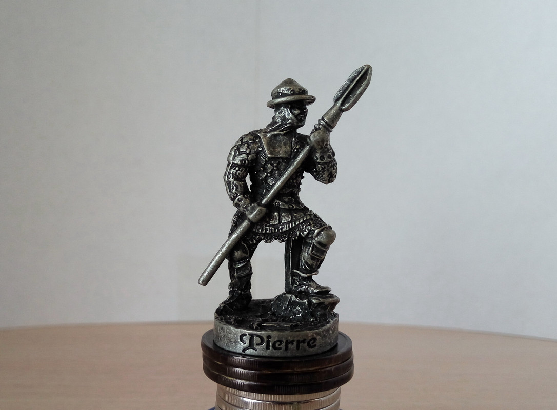 40807_Пехотинец Пьер