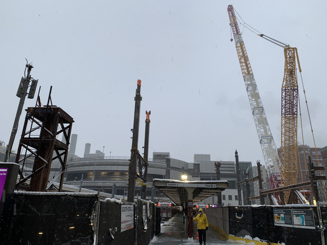 172F0A47-15DE-4CA0-A04A-4C7D03EC5C59