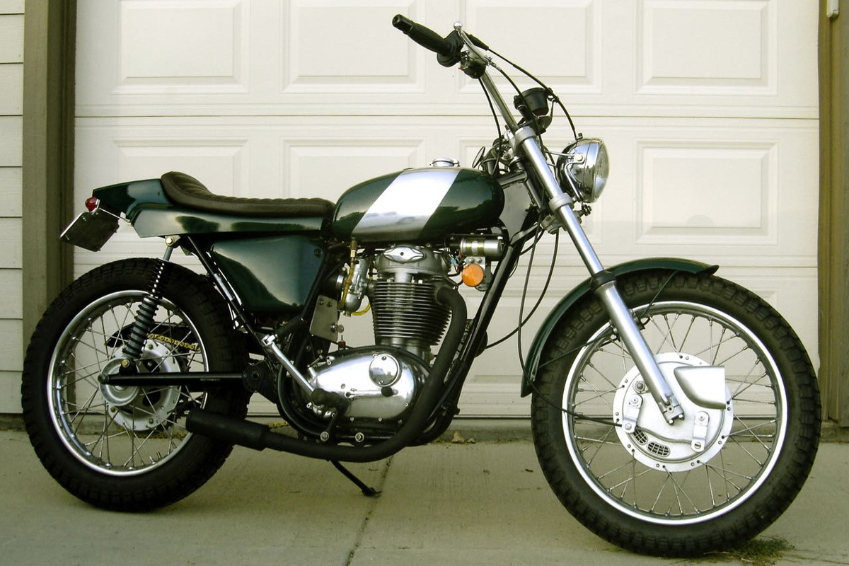 Street Tracker right side