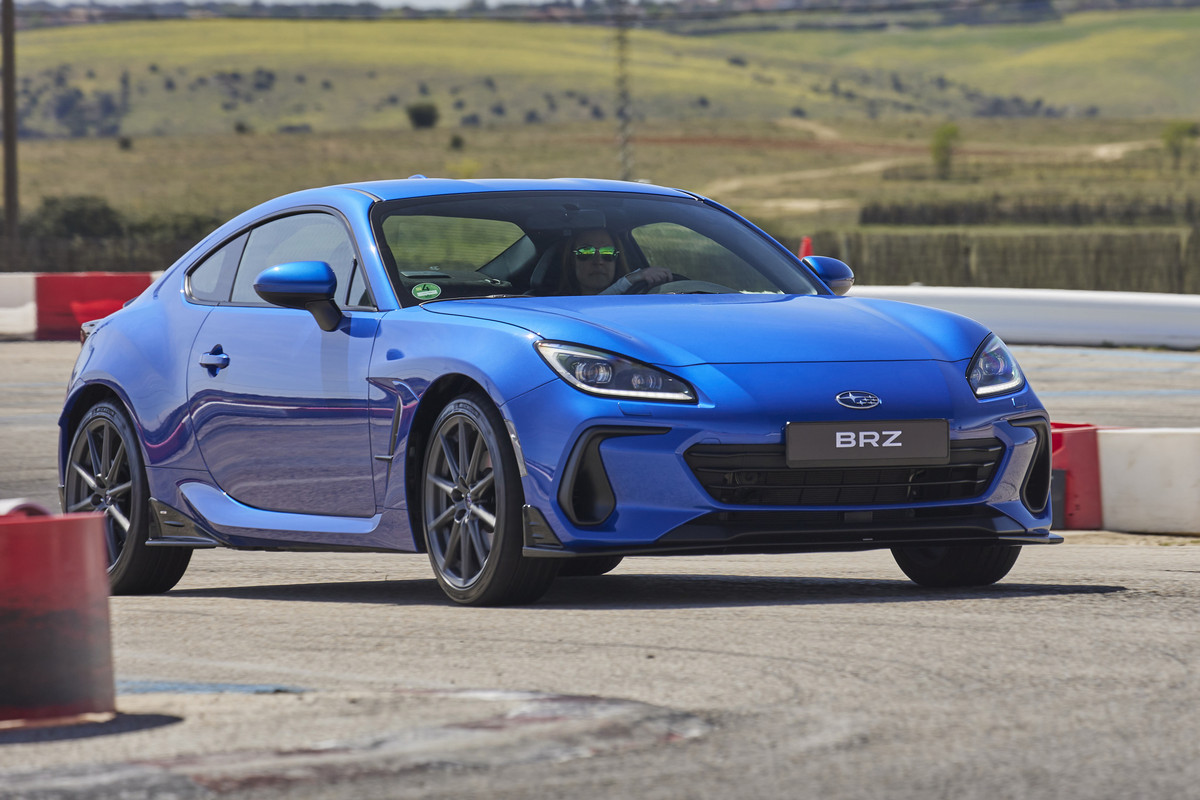 BRZ(125)
