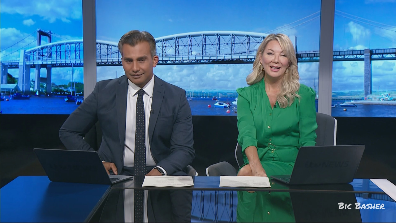 10.16 - 18.00.00 - ITV News West Country. Breaking news and current s....ts_snapshot_25.31.255