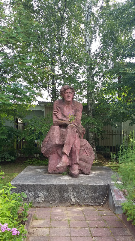 Sergey-Klychkov-monument