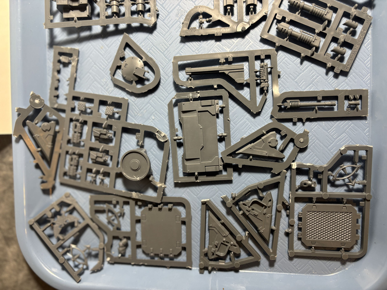 Tank Bits Sprues 06