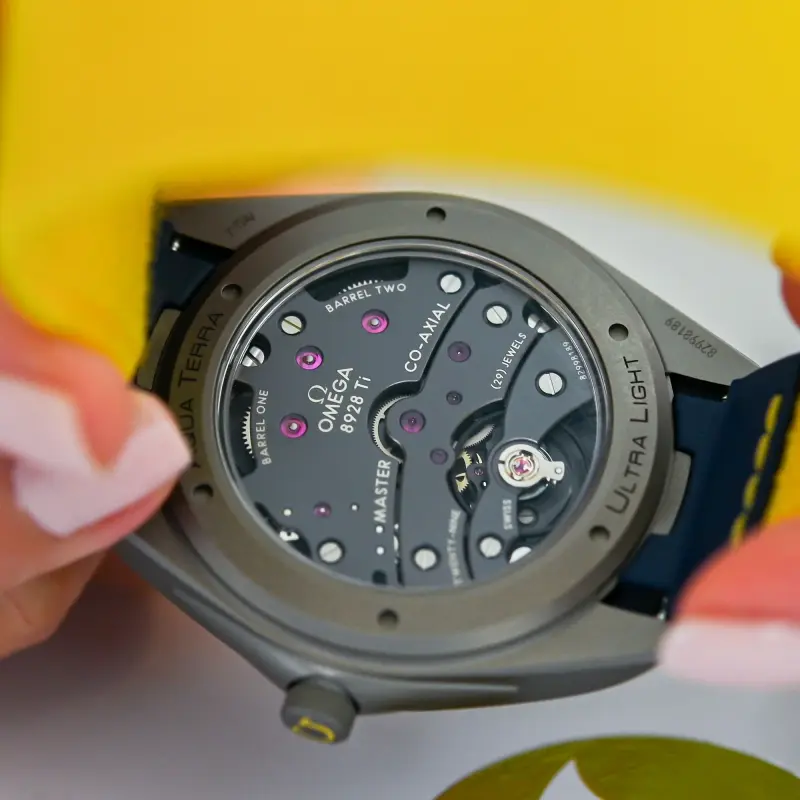 Paris-2024-Omega-Seamaster-Aqua-Terra-150M-Ti-Ultra-Light-Armand-Mondo-Duplantis-9