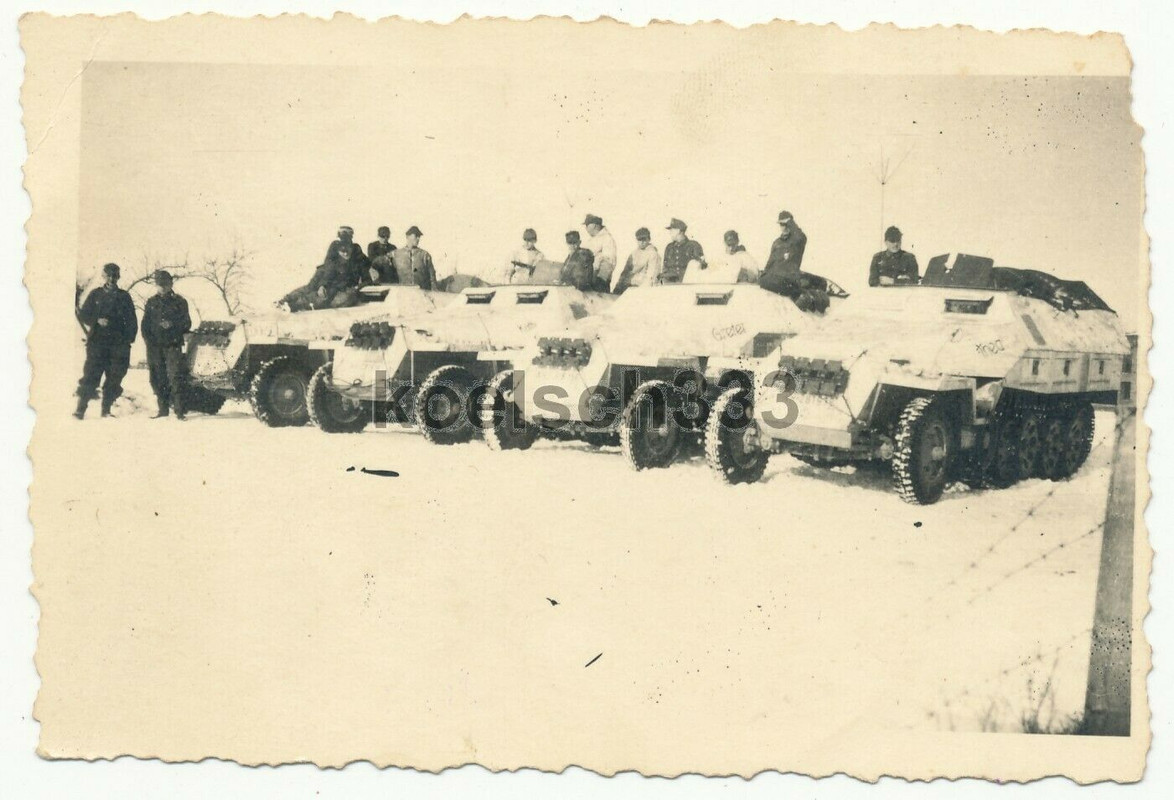 Foto Panzergrenadier Reg. 59 Schützenpanzerwagen Schneetarung Ru