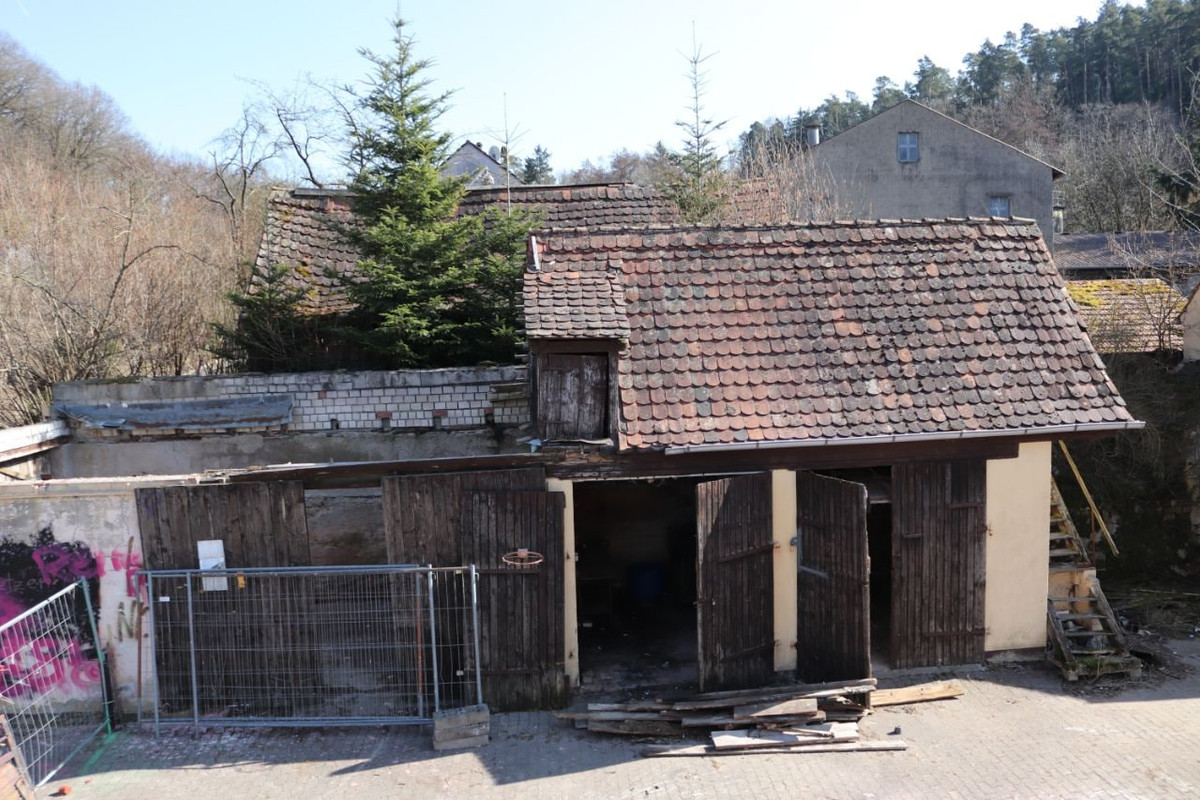 C8AC5263-6C80-4F6B-857D-417F10381DC4